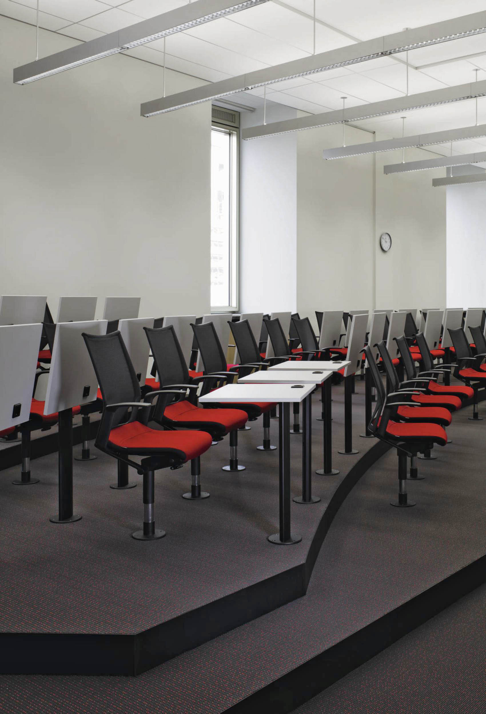 MODUS COMPACT by Wilkhahn 019